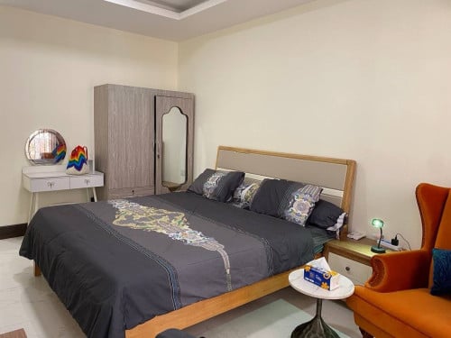 Studio room for Sale