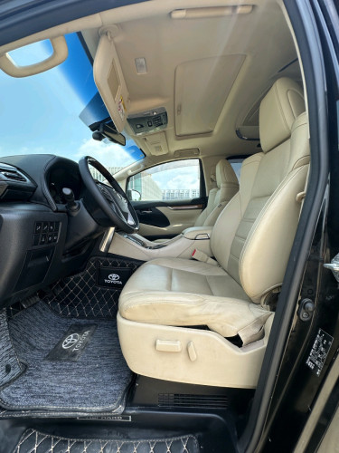 TOYOTA ALPHARD 51000$ ចរចារ