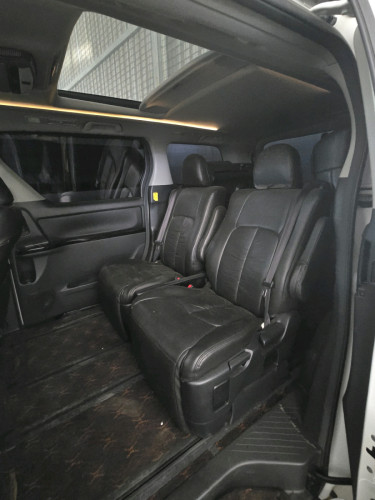 TOYOTA ALPHARD 51000$ ចរចារ