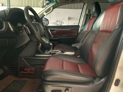 Toyota Fortuner(  TRD  ) 2020