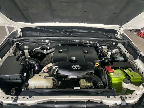 Toyota Fortuner(  TRD  ) 2020