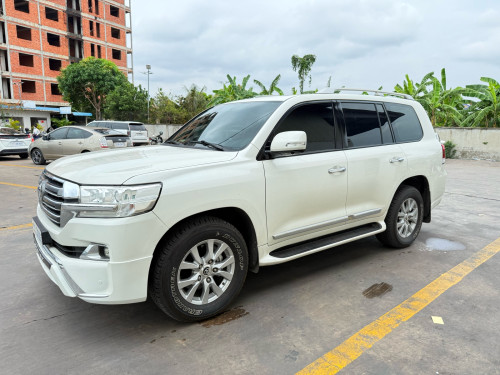 TOYOTA Land Cruiser V6 Full option ម្ចាស់ដើម,Year:2016