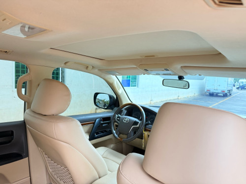 TOYOTA Land Cruiser V6 Full option ម្ចាស់ដើម,Year:2016
