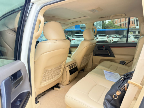 TOYOTA Land Cruiser V6 Full option ម្ចាស់ដើម,Year:2016