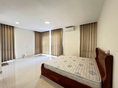 Twin B Villa For Rent In Borey Penghout Boeung Snor