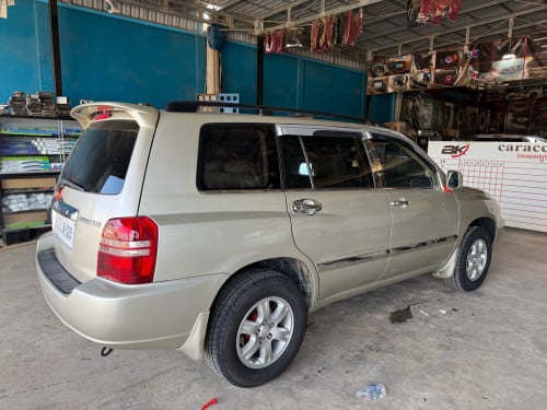 V6 P1 01 ឡានថ្មី