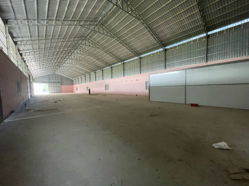 Warehouse for rent