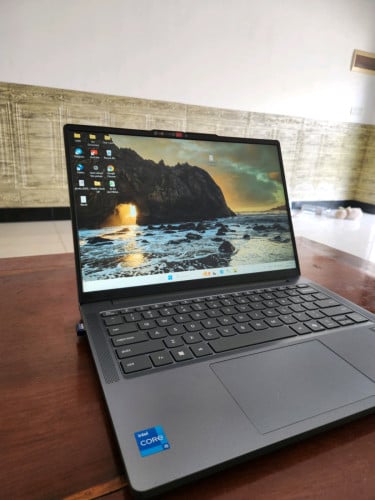នៅថ្មីខ្លាំង Lenovo Ideapad Slim 3