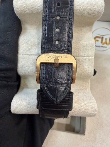 (Original) H.Moser Ventuere 2327-0410 Red Gold ๐ฉ