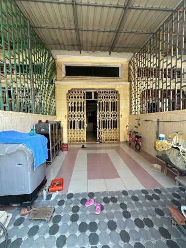 #RT ផ្ទះលក់ ប្លង់រឹង 78m² តម្លៃ 100,000$ /ចចារ
