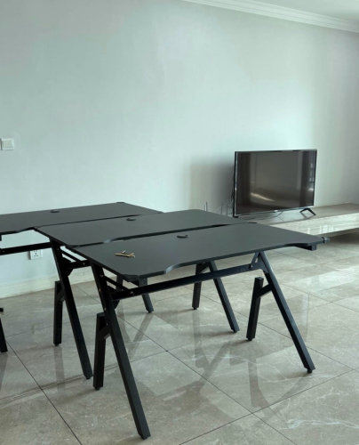 តុហ្គេម (table )