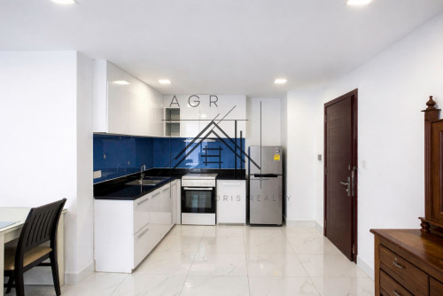 2 Bedroom Serviced Apartment For Rent in BKK1