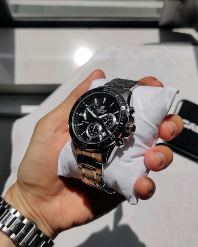 Brand New Authentic Casio Edifice EFR-552D-1AV
