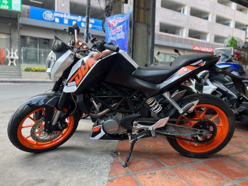 Duke 2015 ម៉ូតូ​ស្អាត​ តំលៃល្អ​