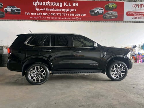Ford Everest ( Titanium  ) 2023