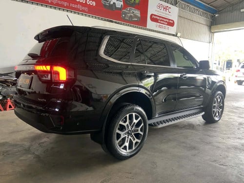 Ford Everest ( Titanium  ) 2023