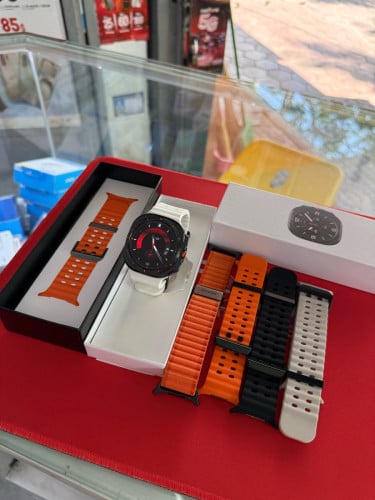 Galaxy Watch Ultra 2025 ( Look like new) 99.99%
