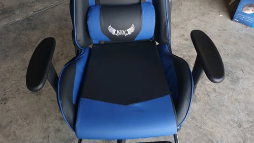 Gaming chair ឡៃឡុង 85$