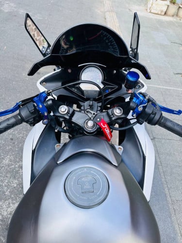 HONDA CBR 1180$,150cc,2013 Japan have ID card
