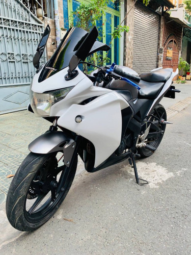 HONDA CBR (1180$)2013 Japan 150cc
