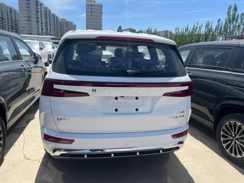 Hyundai Custo 2025