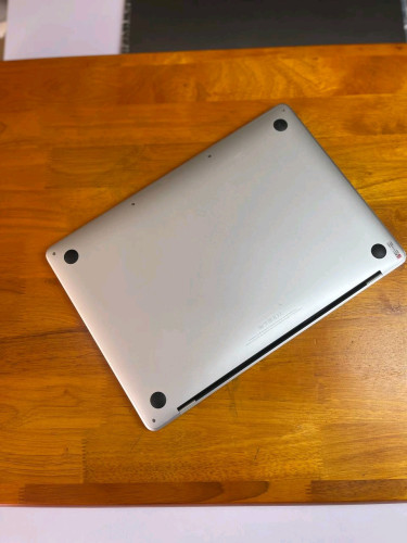 Macbook Proឆ្នាំ2017 New Battery