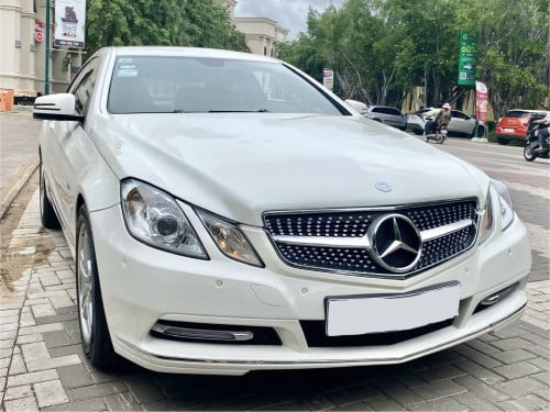 Mercedes Benz E 2012 ស្ព័រ