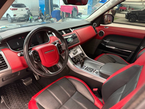 Rang Rover Sport 2018 V6 3.0L ម៉ាសុីនសាំង Full option