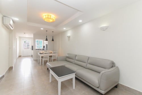 Service Apartment 2 Bedrooms For Rent in Beoung Keng Kang1