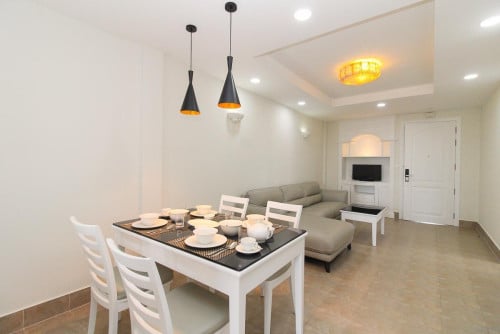Service Apartment 2 Bedrooms For Rent in Beoung Keng Kang1