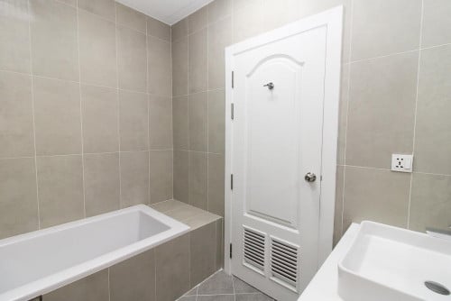 Service Apartment 2 Bedrooms For Rent in Beoung Keng Kang1