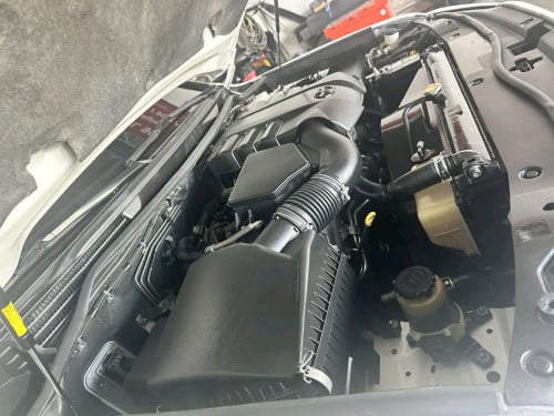 Toyota Landcriser ( Platinium Edition) 2013