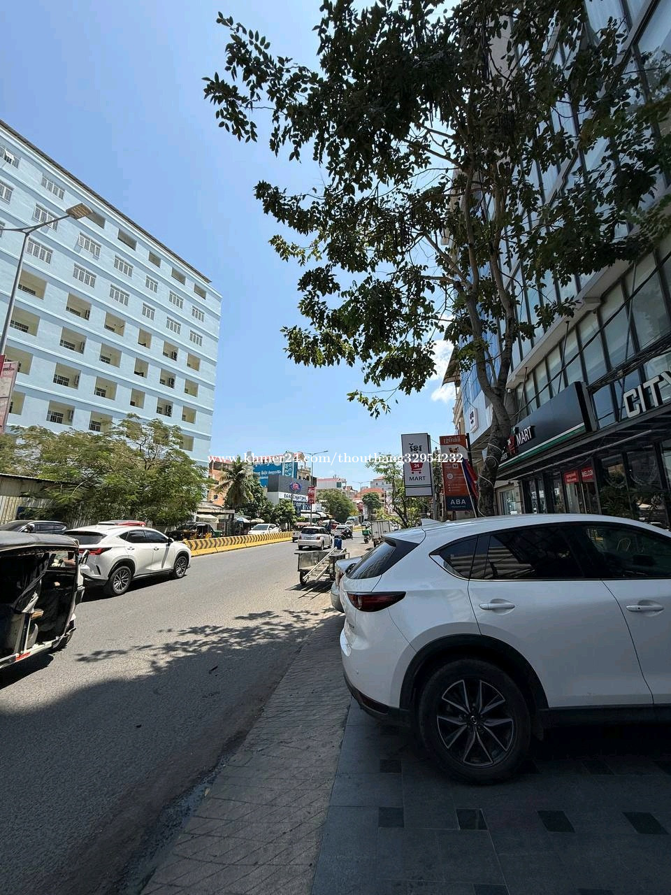 Commercial space available for rent