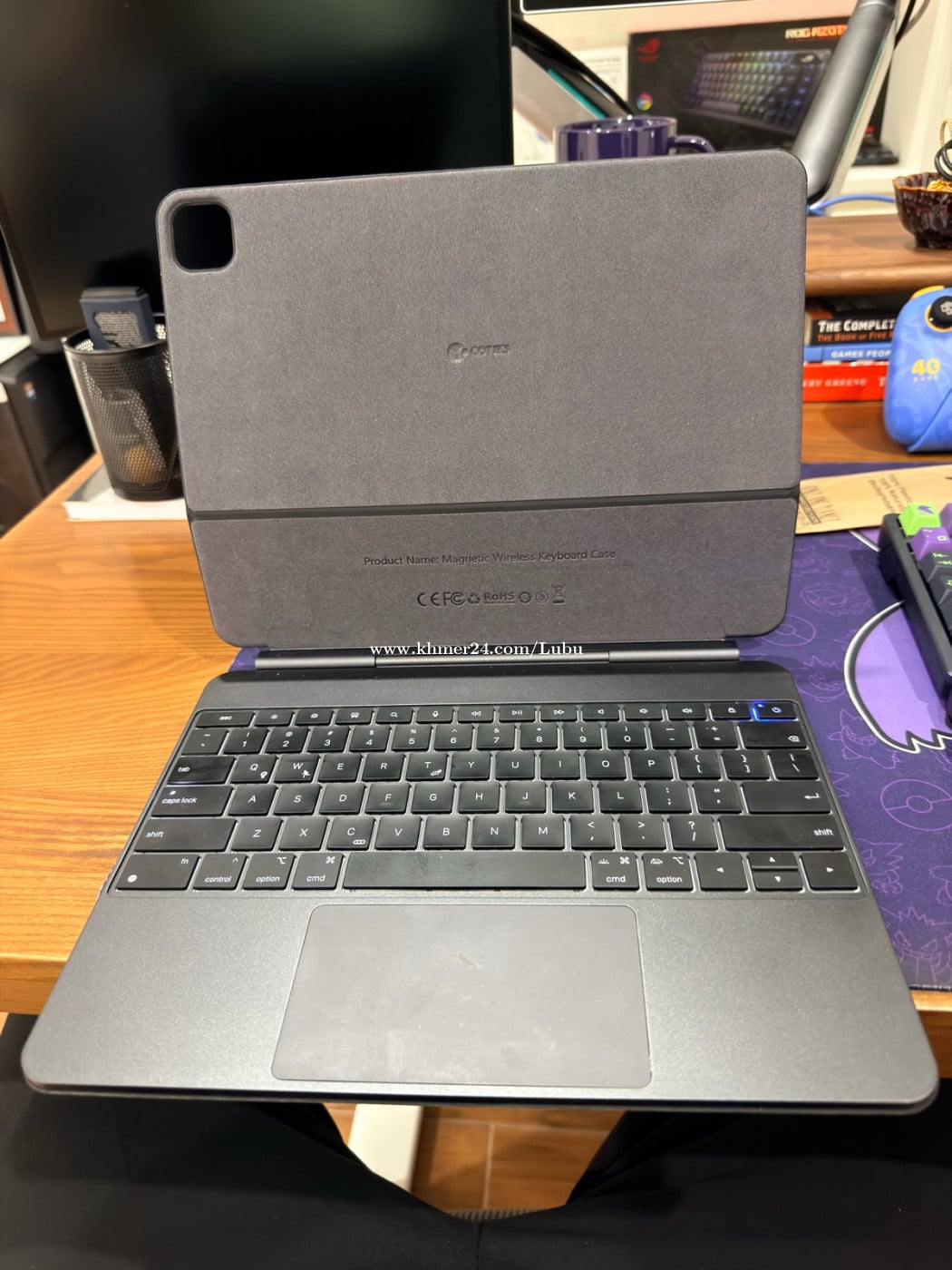 Keyboard for iPad M4 M5 13.9