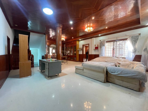 វីឡាសម្រាប់ជួល នៅផ្សារទួលទំពូង | Villa for Rent at Phsar Toul Tumpoung