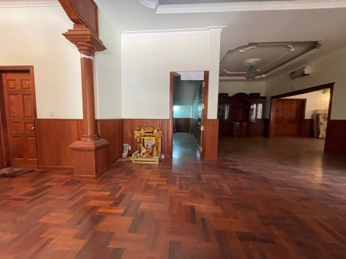 វីឡាសម្រាប់ជួល នៅផ្សារទួលទំពូង | Villa for Rent at Phsar Toul Tumpoung