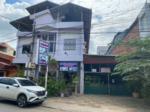 ផ្ទះសំណាក់ជួល​ អាចសហការបាន​ មានសំភារះគ្រប់គ្រាន់