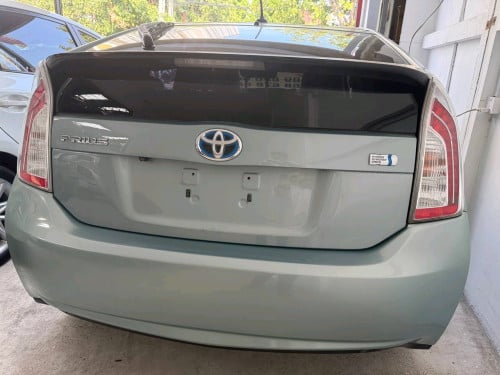 ឡានលក់