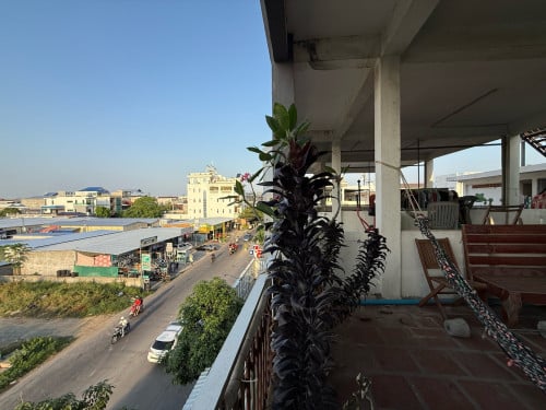 ផ្ទះលក់ បុរី ពិភពថ្មីចំការដូង 1 House for sale