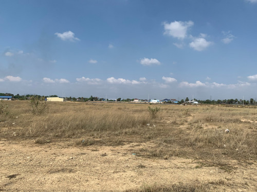 ដីជួល ទំហំ 2ហិតតាកន្លះ ស្រុកគងពិសី ខេត្តកំពង់ស្ពឺ (ហៅផ្លូវ130)