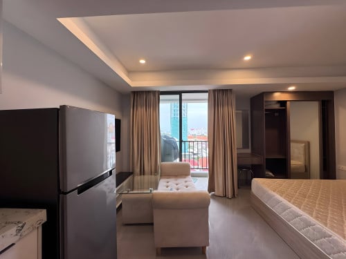 𝐅𝐨𝐫 𝐑𝐞𝐧𝐭: Modern Condo For Rent – Pac 21, Boeng Trobek, Chormkarmorn