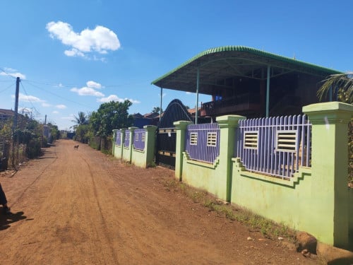🏦House Available for Urgent Sale at a Special Price (Negotiable).