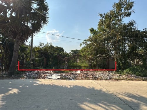 ๐ฆLand Available for Urgent Sale at a Special Price (Negotiable).