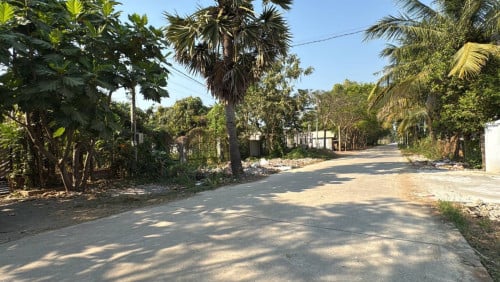๐ฆLand Available for Urgent Sale at a Special Price (Negotiable).