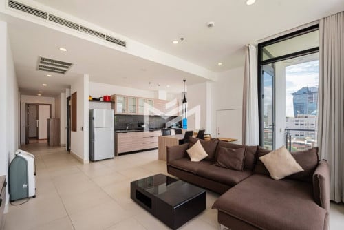 2 bedrooms Aura condominium