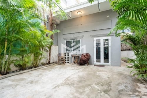 2 bedrooms close to bkk1