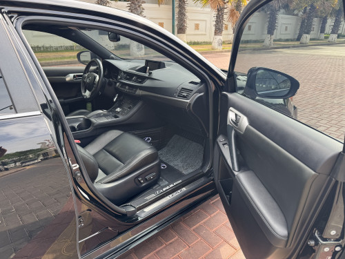 2013 Lexus CT 200h F Sport for rent