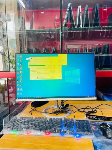 All in one 24inch 1ឈុត 55$ស្ទើScreen ក្រហមអាចប្រើបាន 👉🏻22មុឺនរៀល