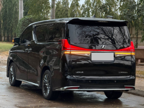 Alphard 2016. Hybrid ផ្លាកលេខ កម្ពុជា 49500$