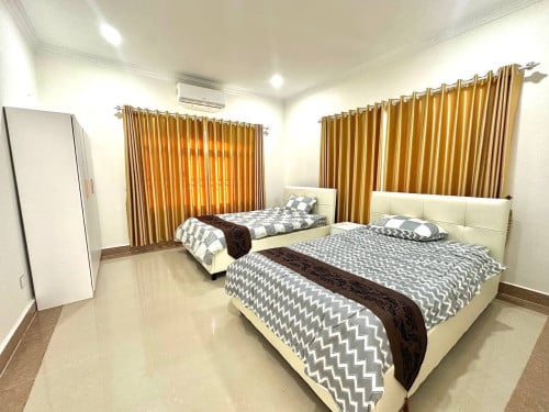 Apartment  Daun Penh close to Royal Palace & Bkk 1 ដូនពេញ ជិតព្រះបរមរាជវាំង និងបឹងកេងកង ១